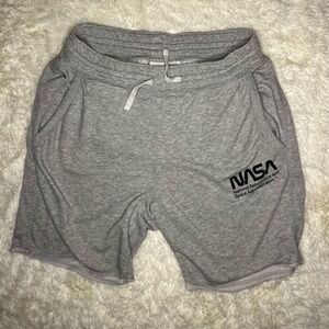 H&M men’s NASA sweat-shorts size Large light gray 9” inseam